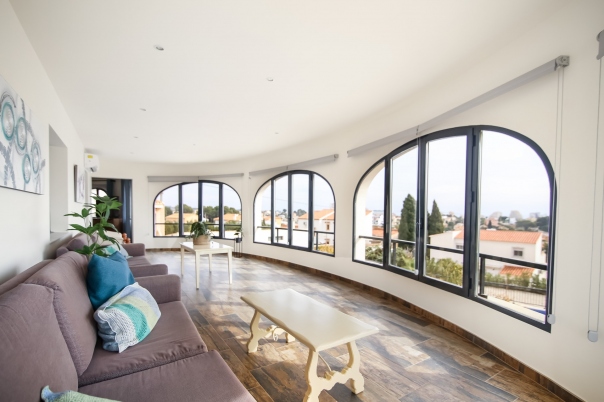 6 bed villa in Calp