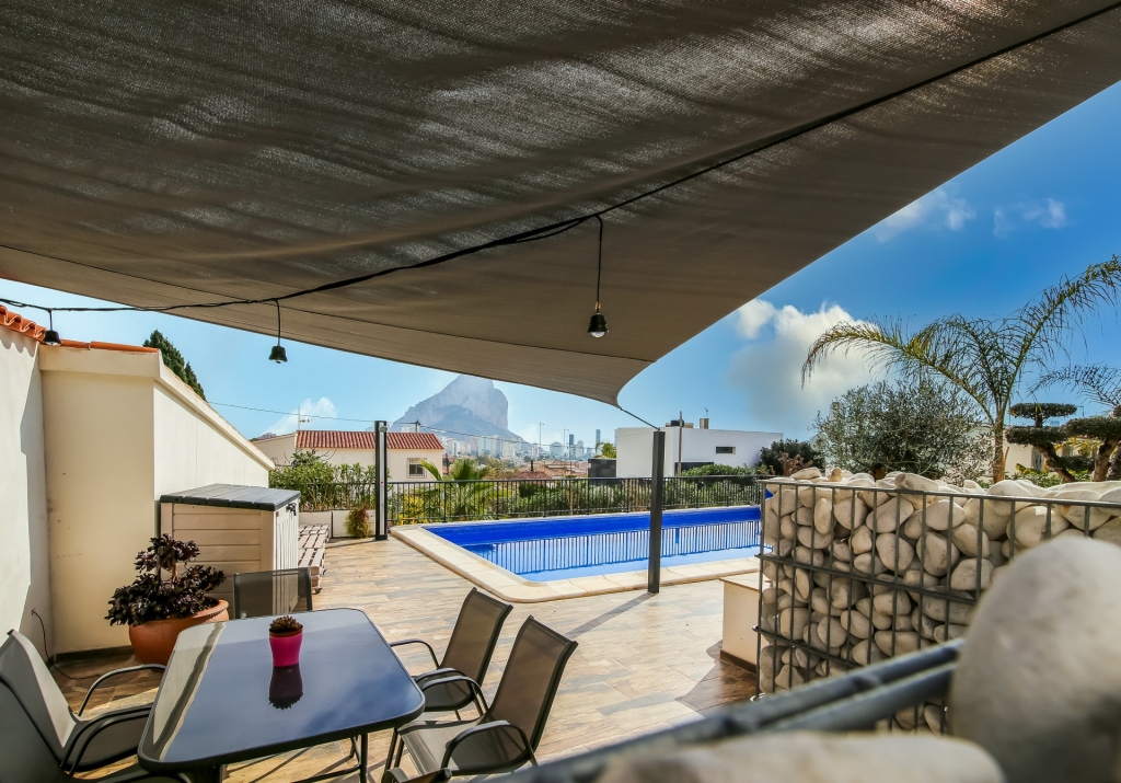 6 bed villa in Calp