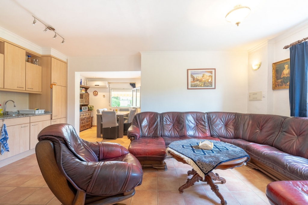 5 bed villa in Els Poblets