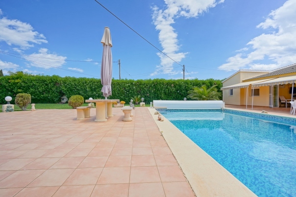 5 bed villa in Els Poblets