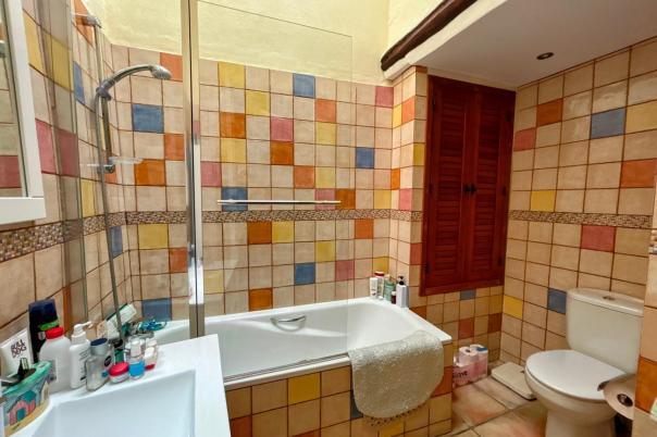 4 bed town_house in Tormos