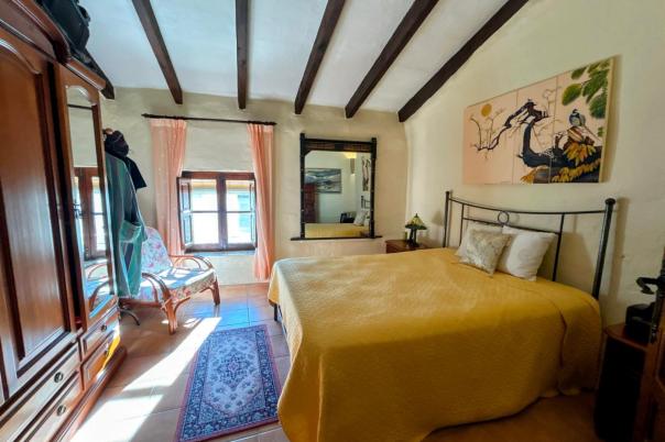 4 bed town_house in Tormos