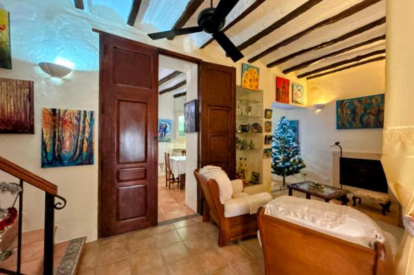 4 bed town_house in Tormos
