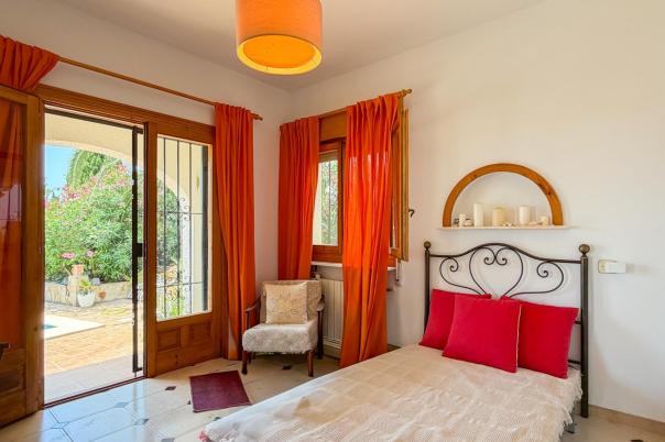 3 bed villa in Moraira