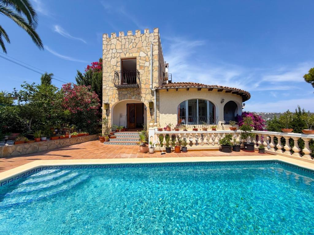 3 bed villa in Moraira