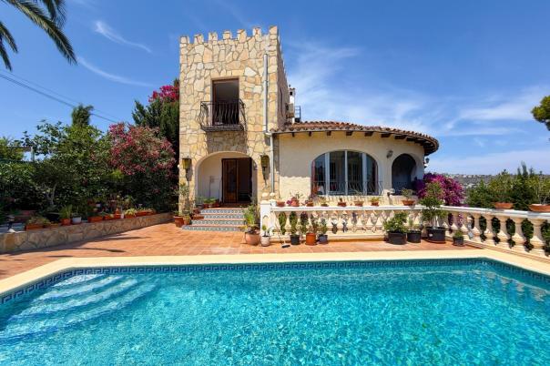3 bed villa in Moraira