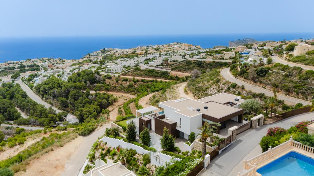 5 bed villa in Benitachell