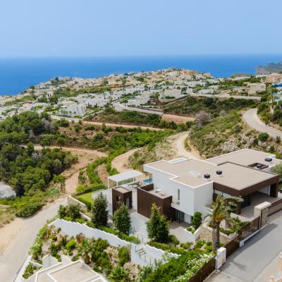 5 bed villa in Benitachell