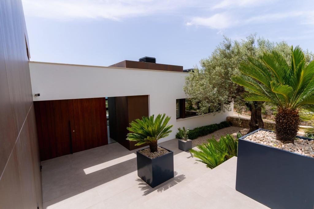 5 bed villa in Benitachell