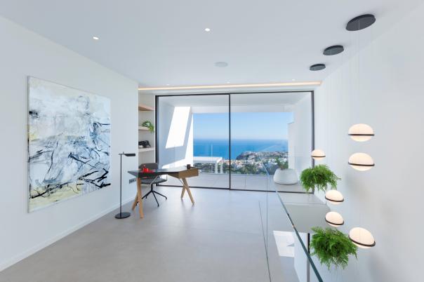 5 bed villa in Benitachell