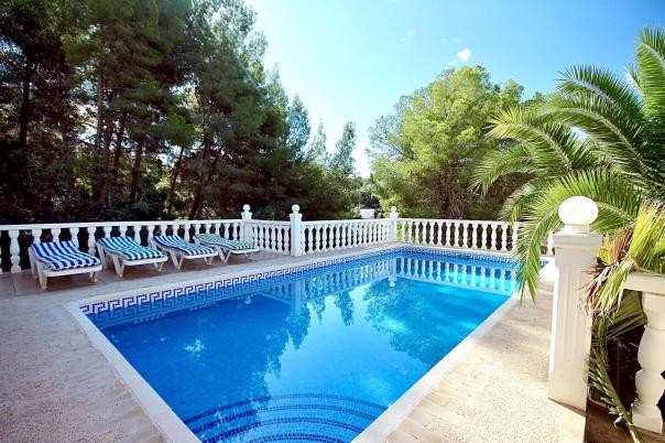 5 bed villa in Benissa Costa