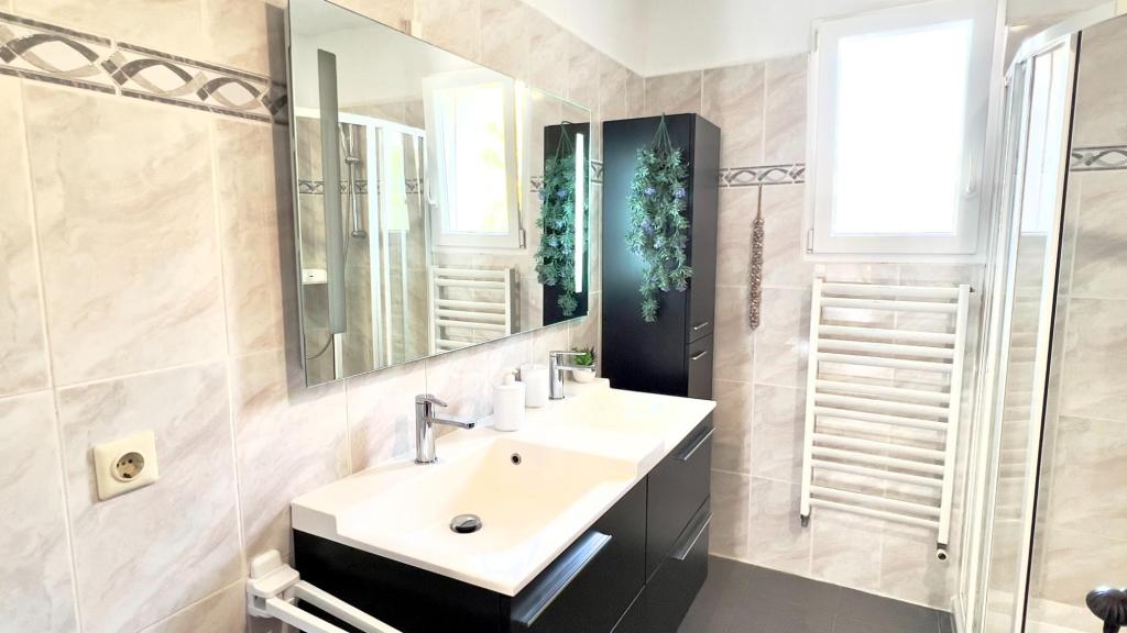 5 bed villa in Benissa Costa