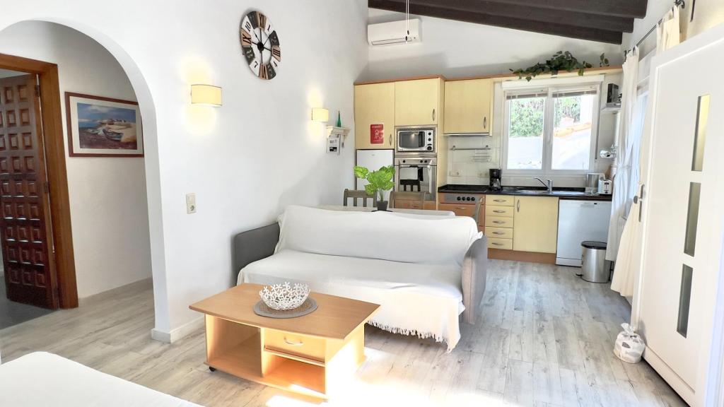 5 bed villa in Benissa Costa