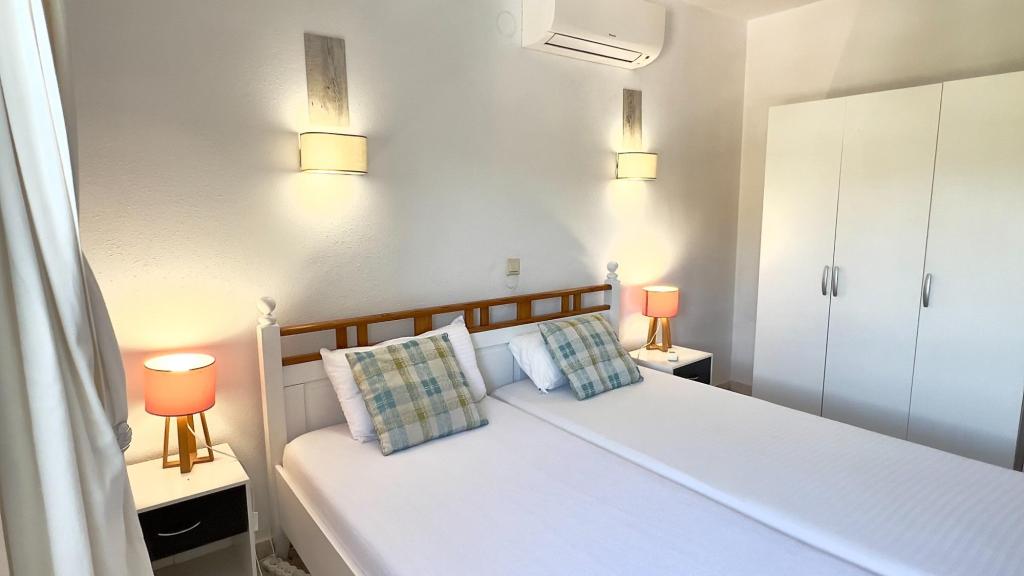 5 bed villa in Benissa Costa