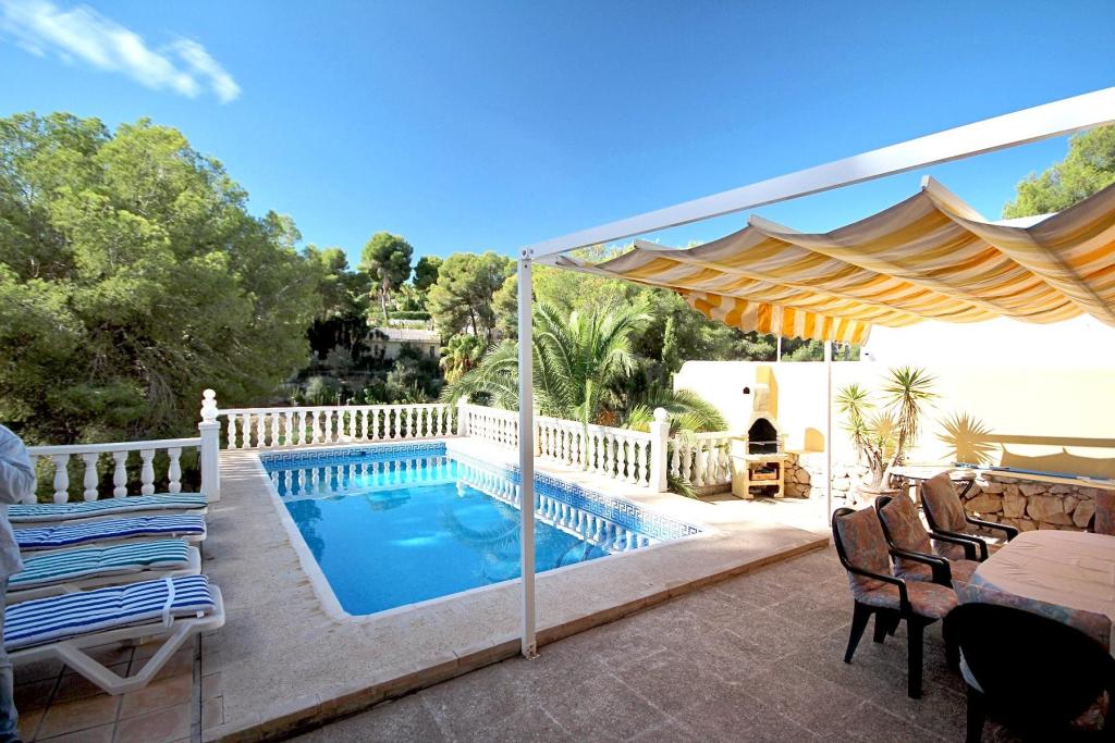 5 bed villa in Benissa Costa