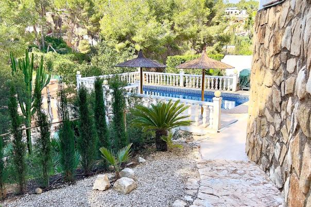 5 bed villa in Benissa Costa