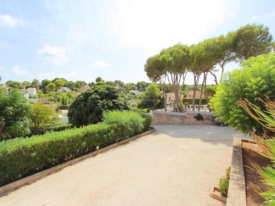 9 bed villa in Moraira