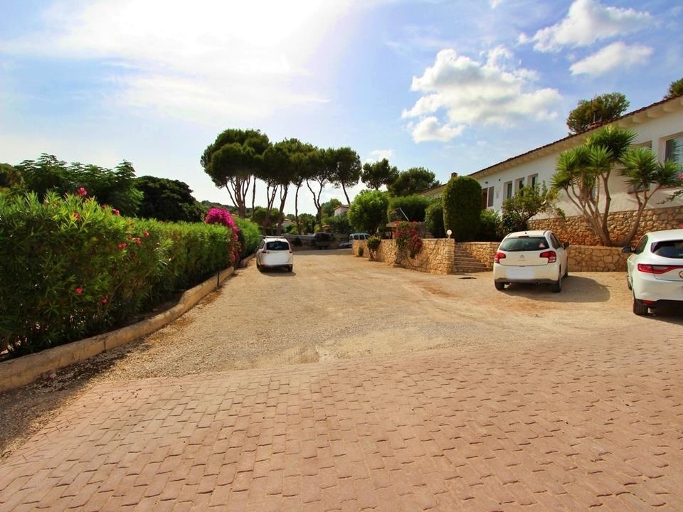 9 bed villa in Moraira