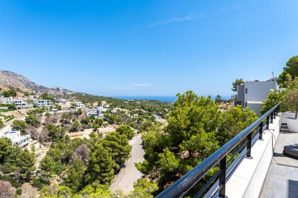 3 bed villa in Altea