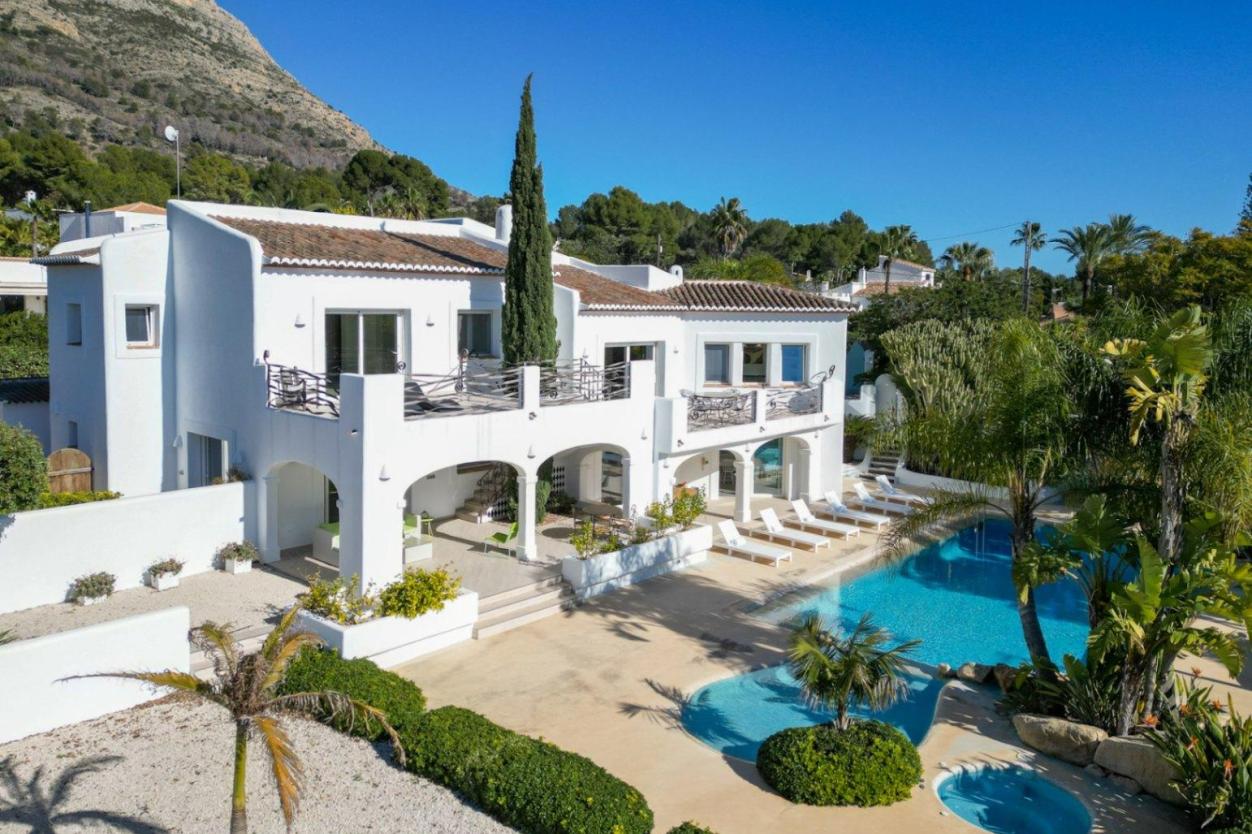 5 bed villa in Jávea