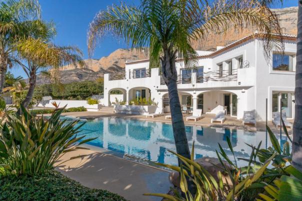 5 bed villa in Jávea