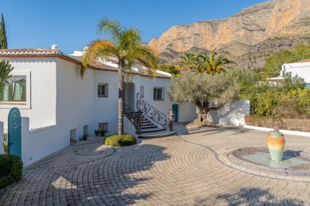 5 bed villa in Jávea