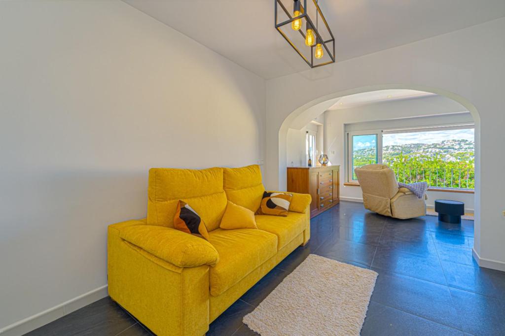 3 bed villas in Moraira