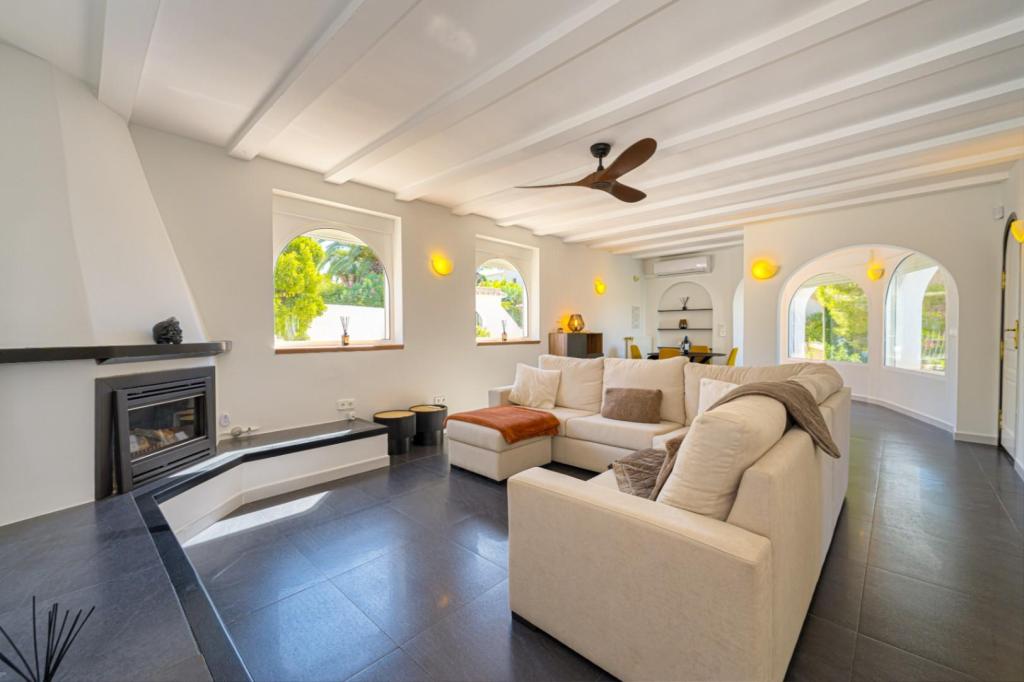 3 bed villas in Moraira