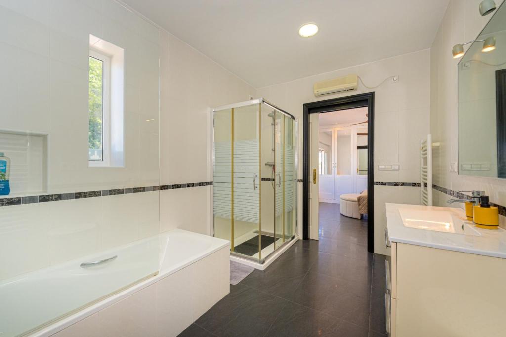 3 bed villas in Moraira