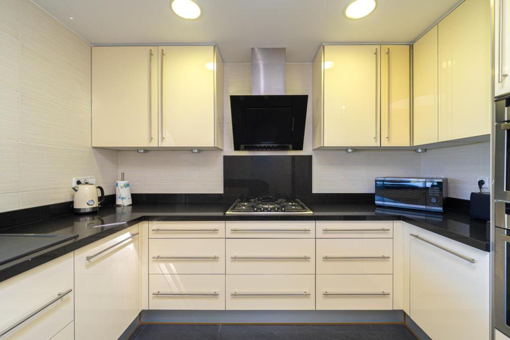 3 bed villas in Moraira