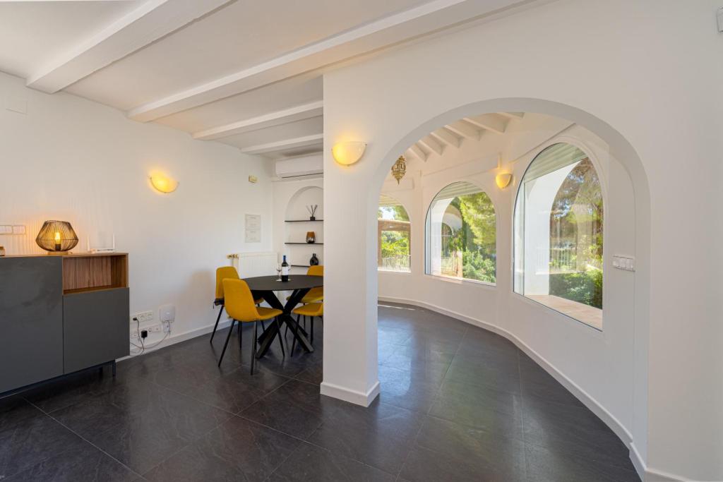 3 bed villas in Moraira