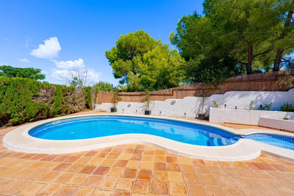 3 bed villas in Moraira