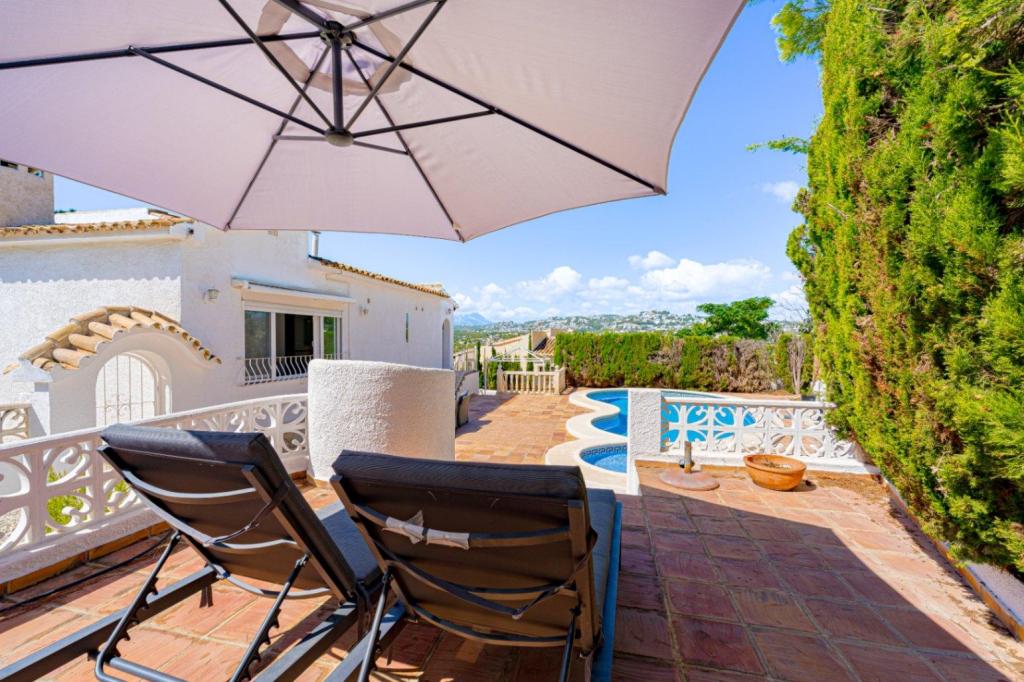 3 bed villas in Moraira