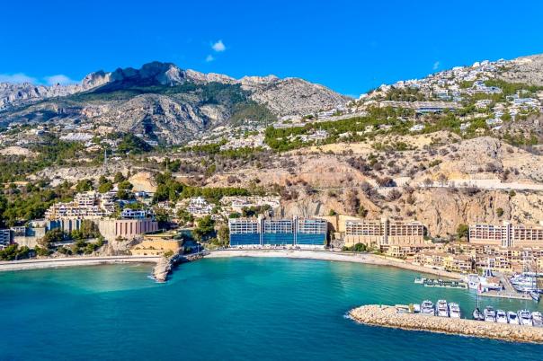 4 bed apartment in Altea