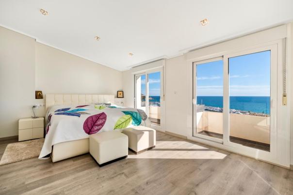 4 bed apartment in Altea