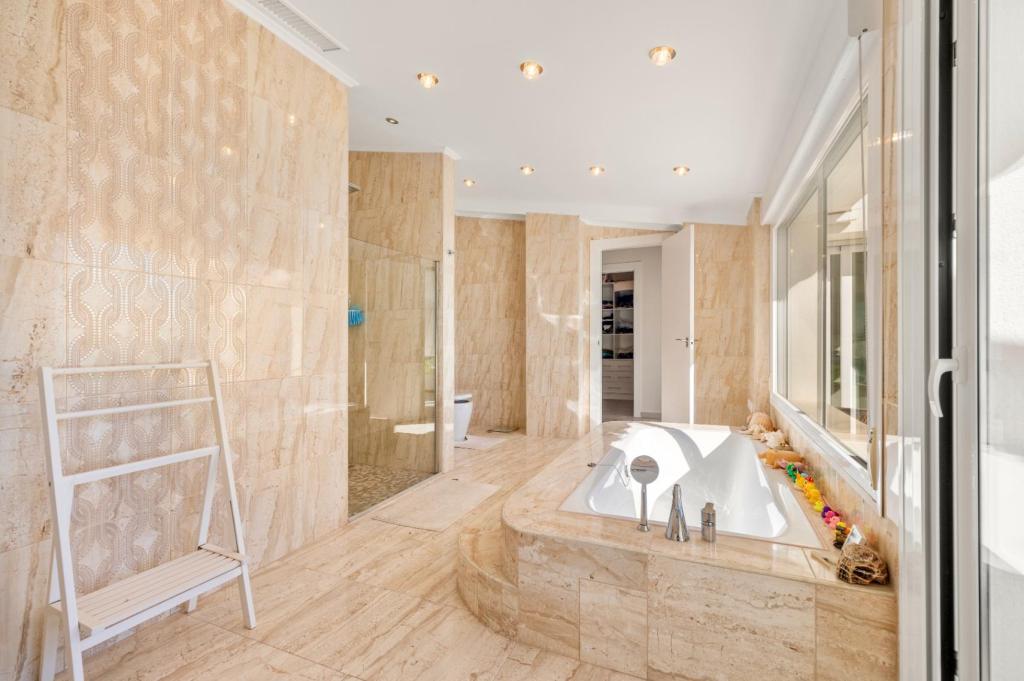 4 bed apartment in Altea