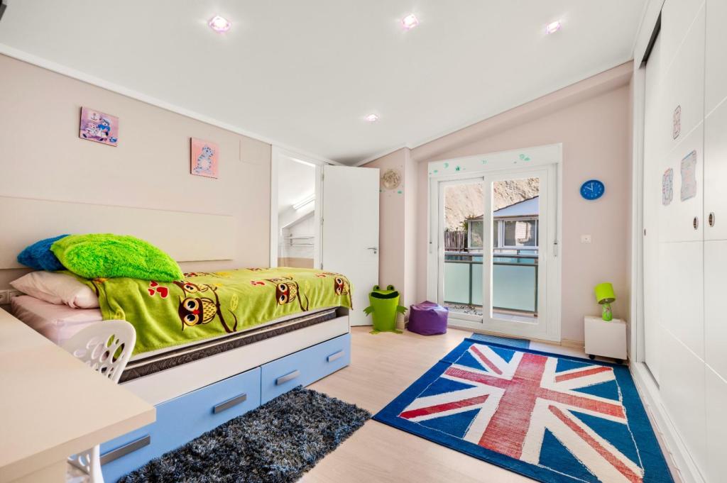 4 bed apartment in Altea