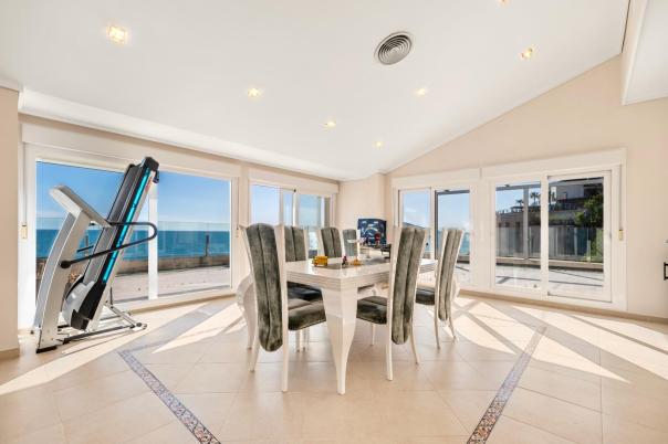 4 bed apartment in Altea