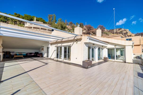 4 bed apartment in Altea