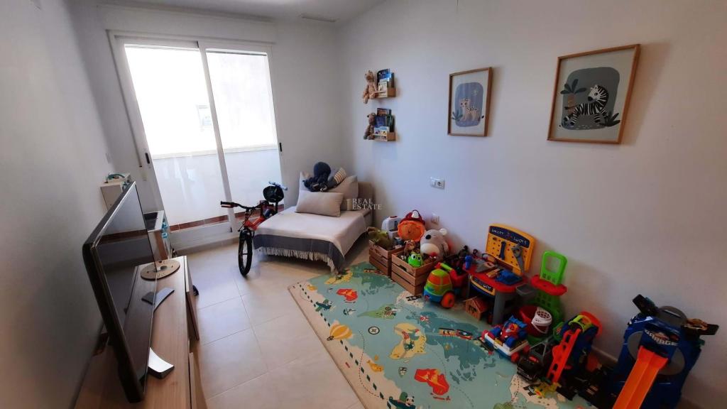4 bed apartment in Dénia