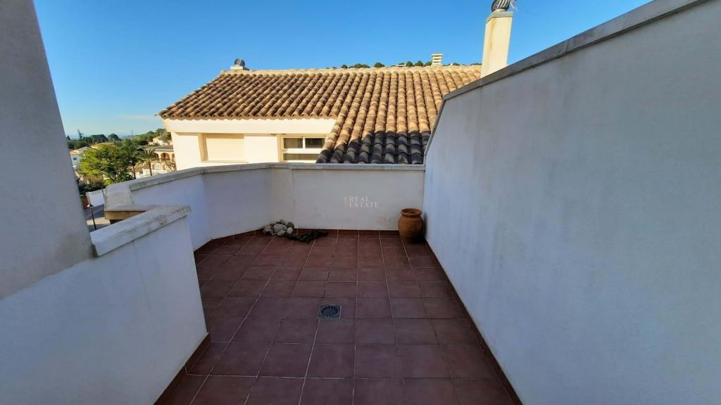 4 bed apartment in Dénia