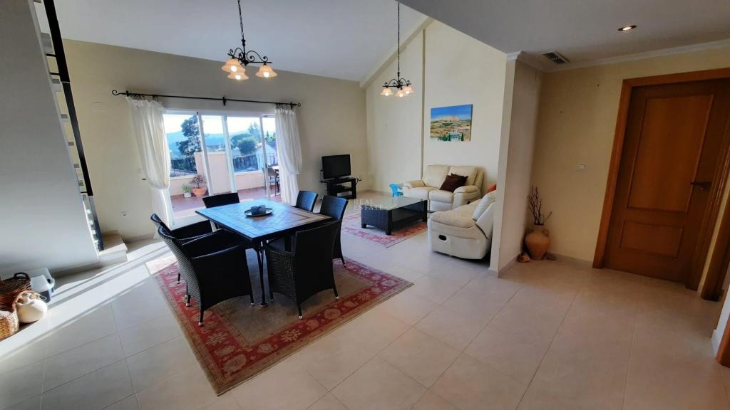 4 bed apartment in Dénia