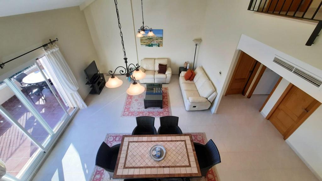 4 bed apartment in Dénia