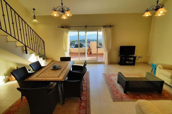 4 bed apartment in Dénia