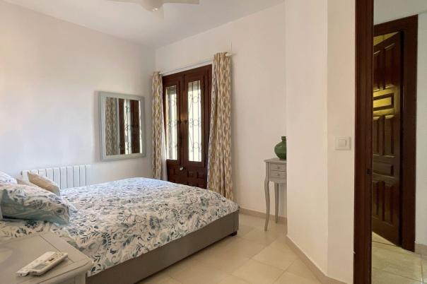 2 bed apartment in Teulada