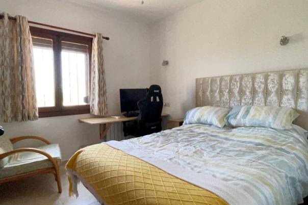 2 bed apartment in Teulada