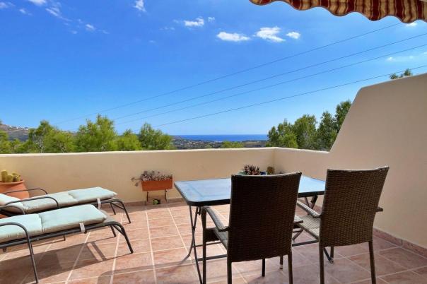 2 bed apartment in Teulada