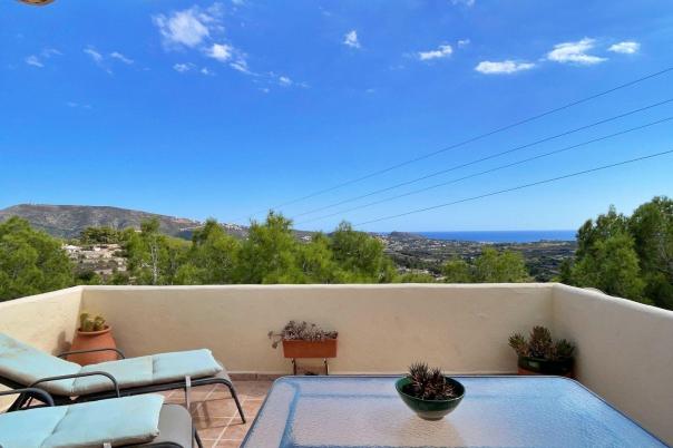 2 bed apartment in Teulada
