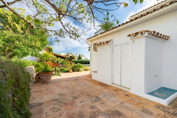 5 bed villa in Moraira