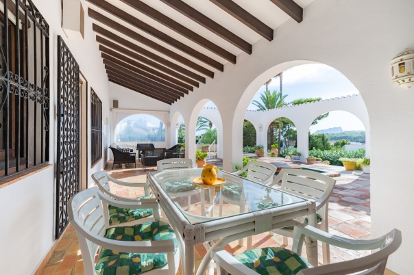 5 bed villa in Moraira